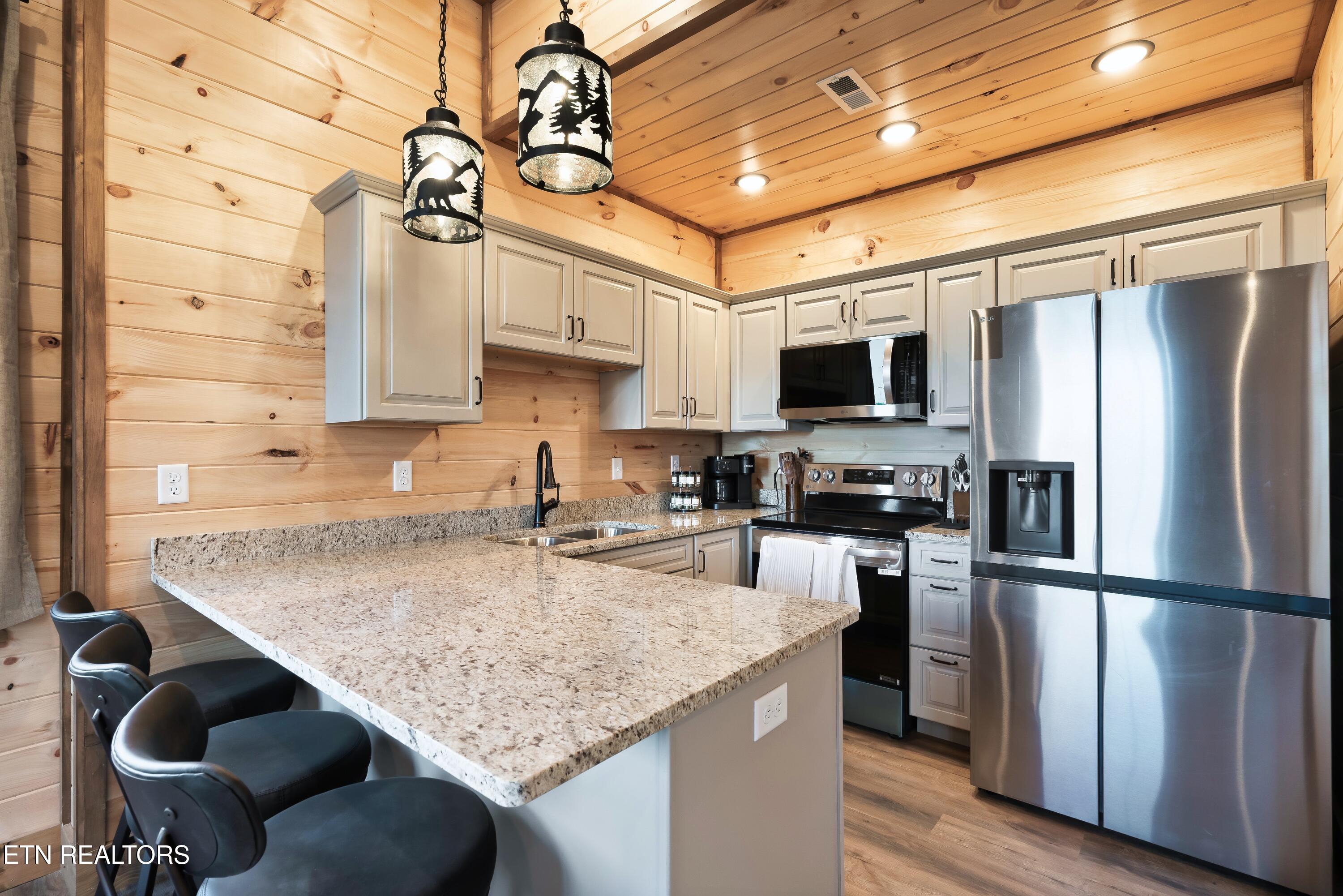 991 King Branch Road Sevierville, TN 37876 - Photo 16 of 33 991KBre-12