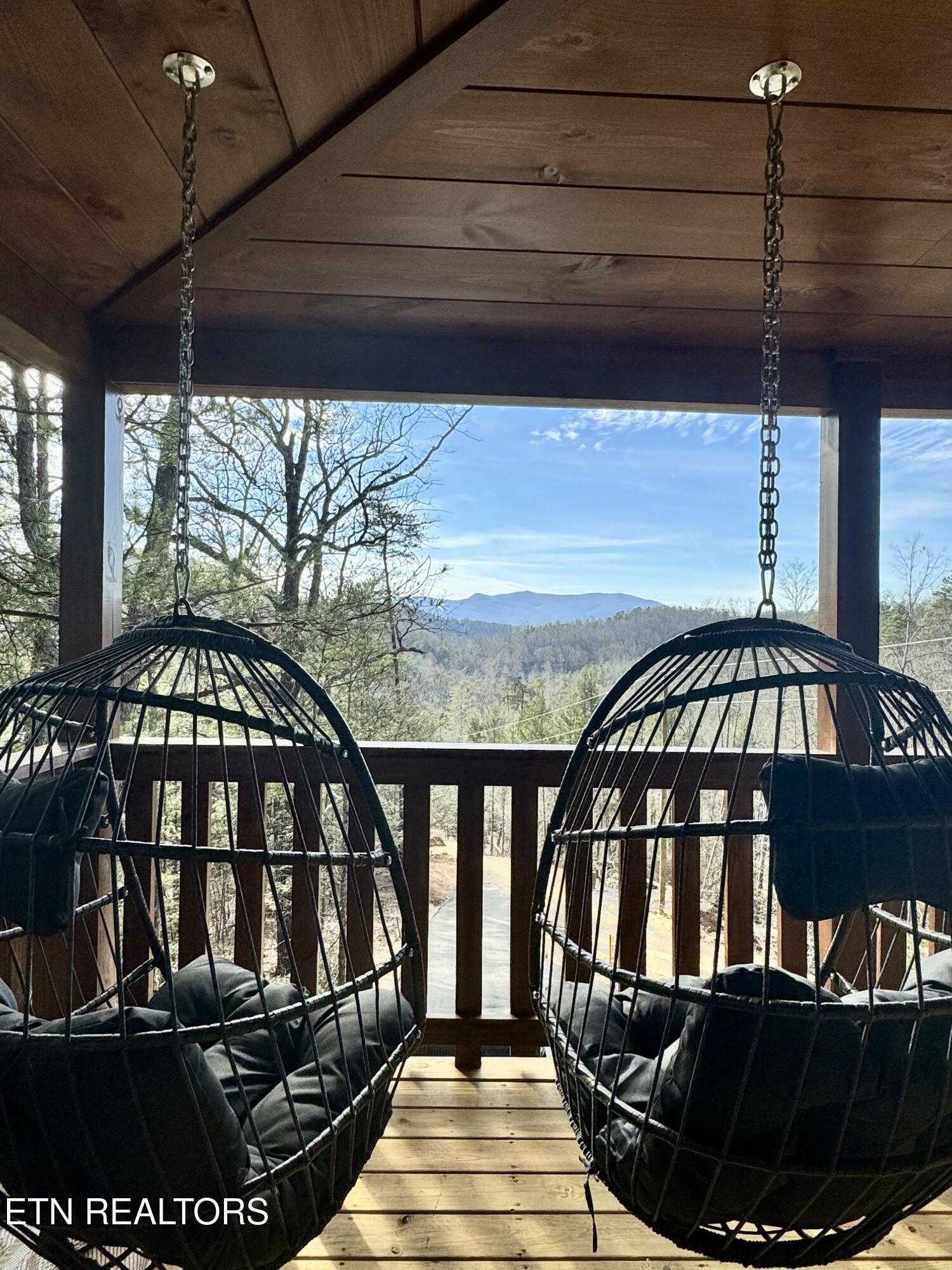 991 King Branch Road Sevierville, TN 37876 - Photo 3 of 33 IMG_2572