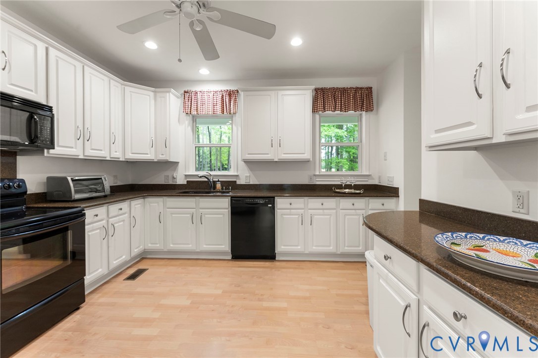 625 Whispering Pines Road Lancaster, VA 22503 - Photo 18 of 71