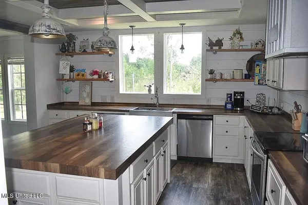 $280,000 | 6101 Hancock Road, Gloster, MS 39638