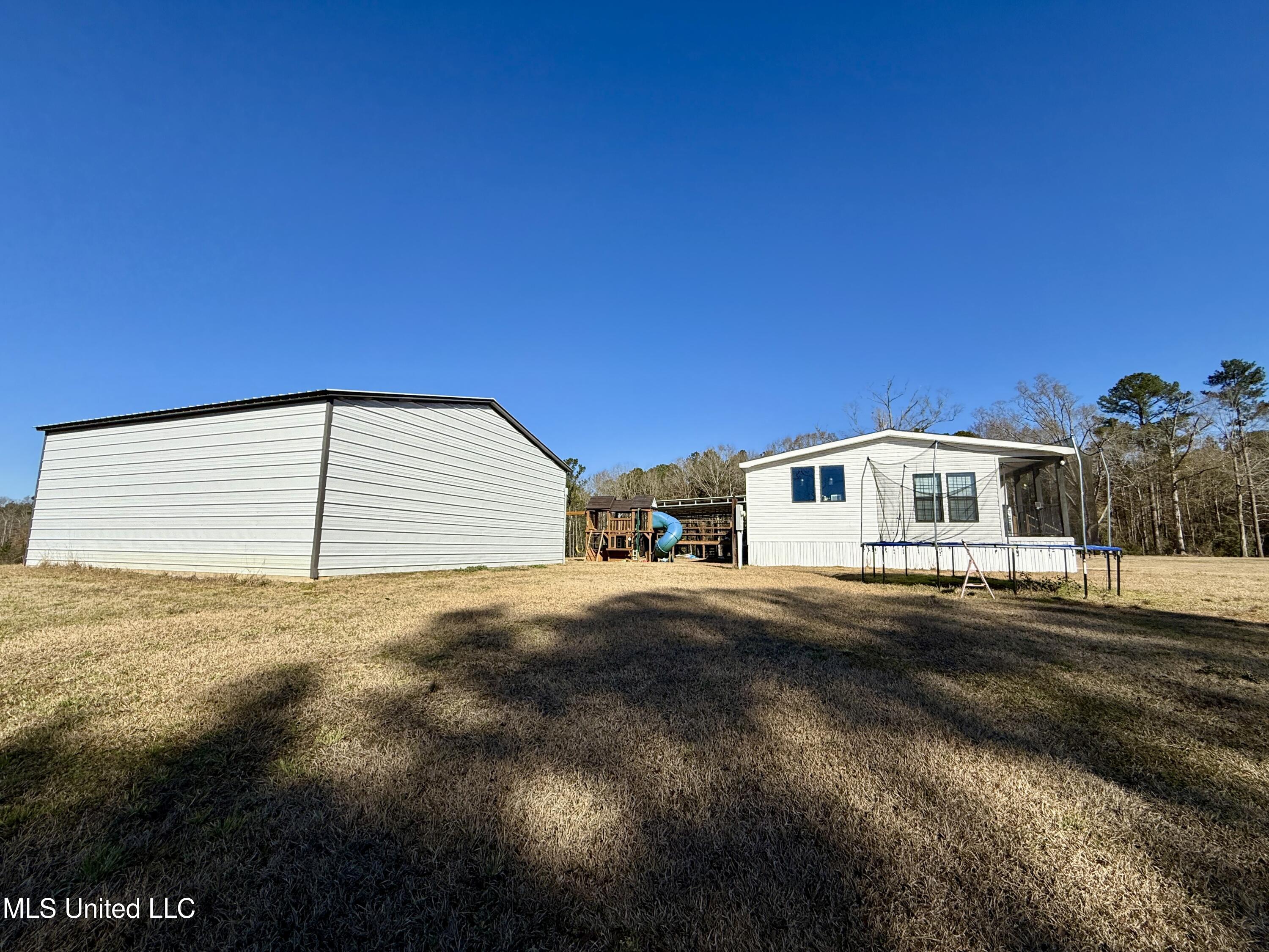 6101 Hancock Road Gloster, MS 39638 - Photo 4 of 33 IMG_0676