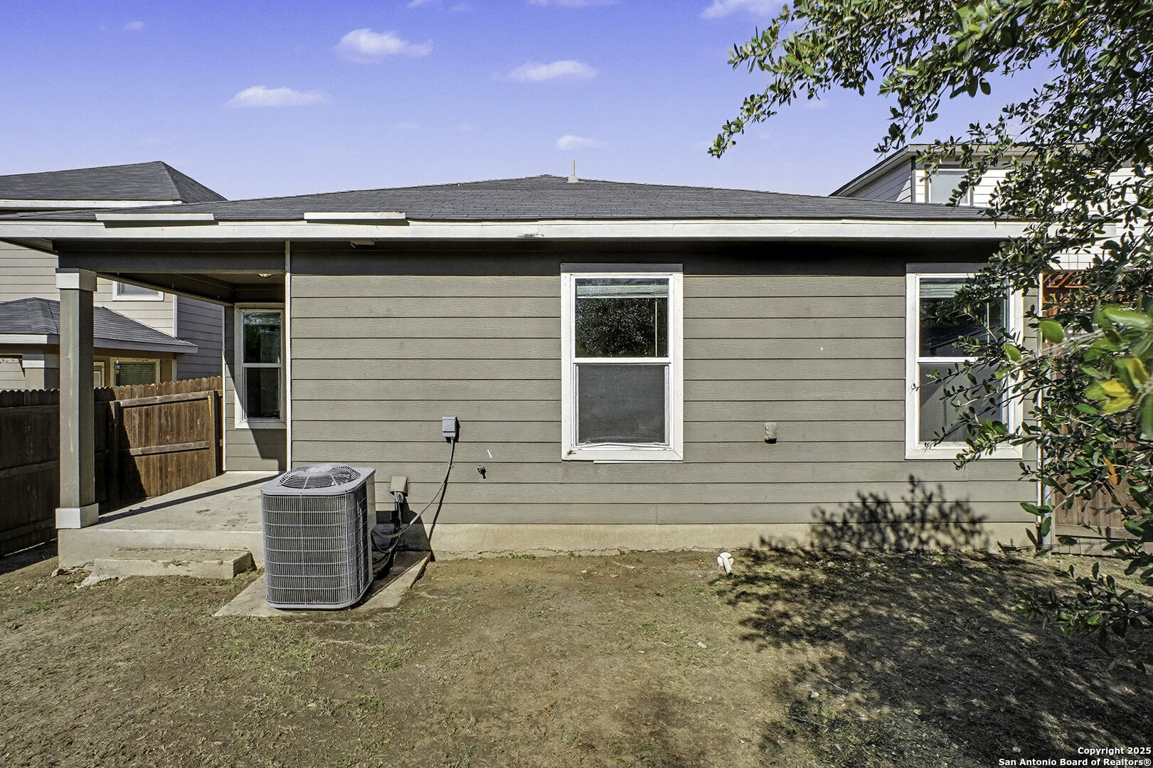 6508 Buffalo Ranch San Antonio, TX 78244 - Photo 29 of 31 a front view of a house
