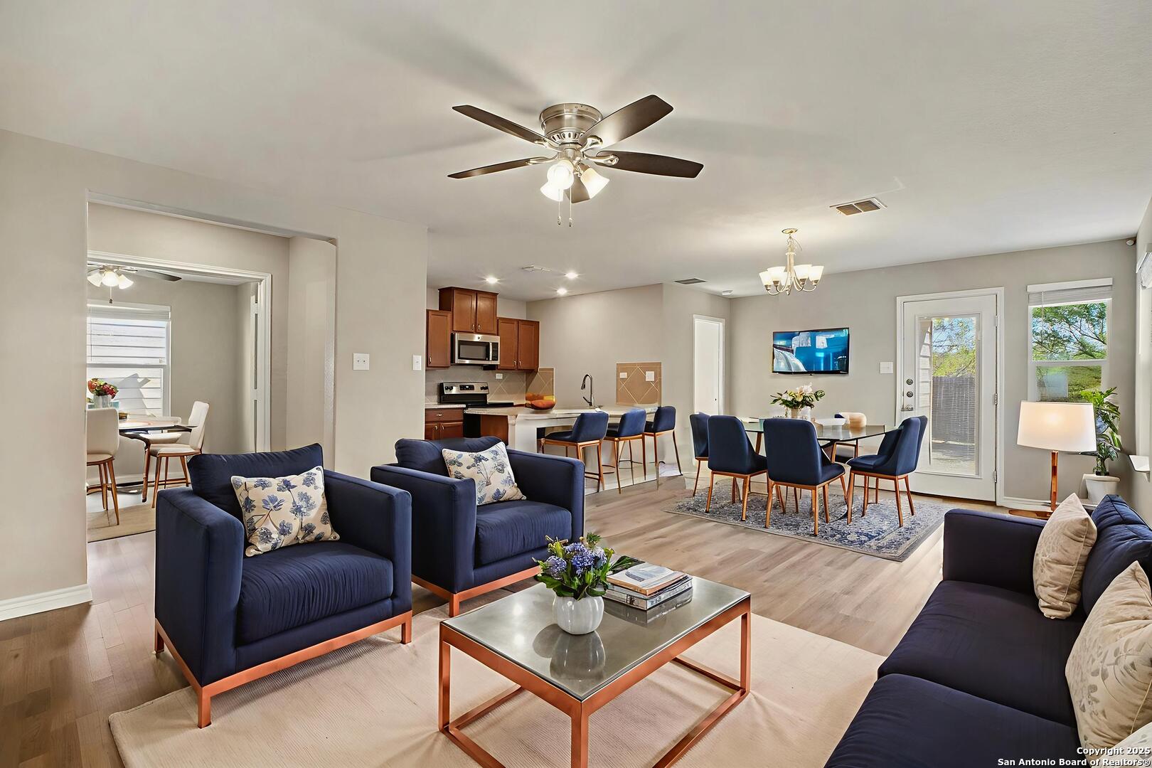 6508 Buffalo Ranch San Antonio, TX 78244 - Photo 7 of 31 a living room with furniture kitchen view and a window