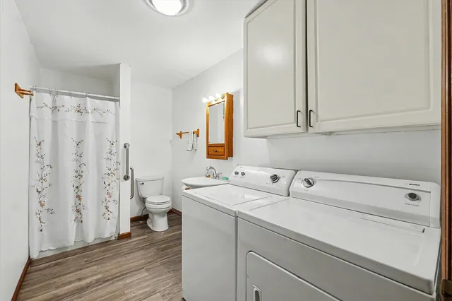 $199,000 | 206 Maple Street, Sidney, IL 61877