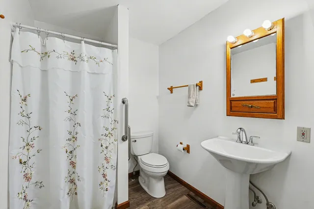 $199,000 | 206 Maple Street, Sidney, IL 61877