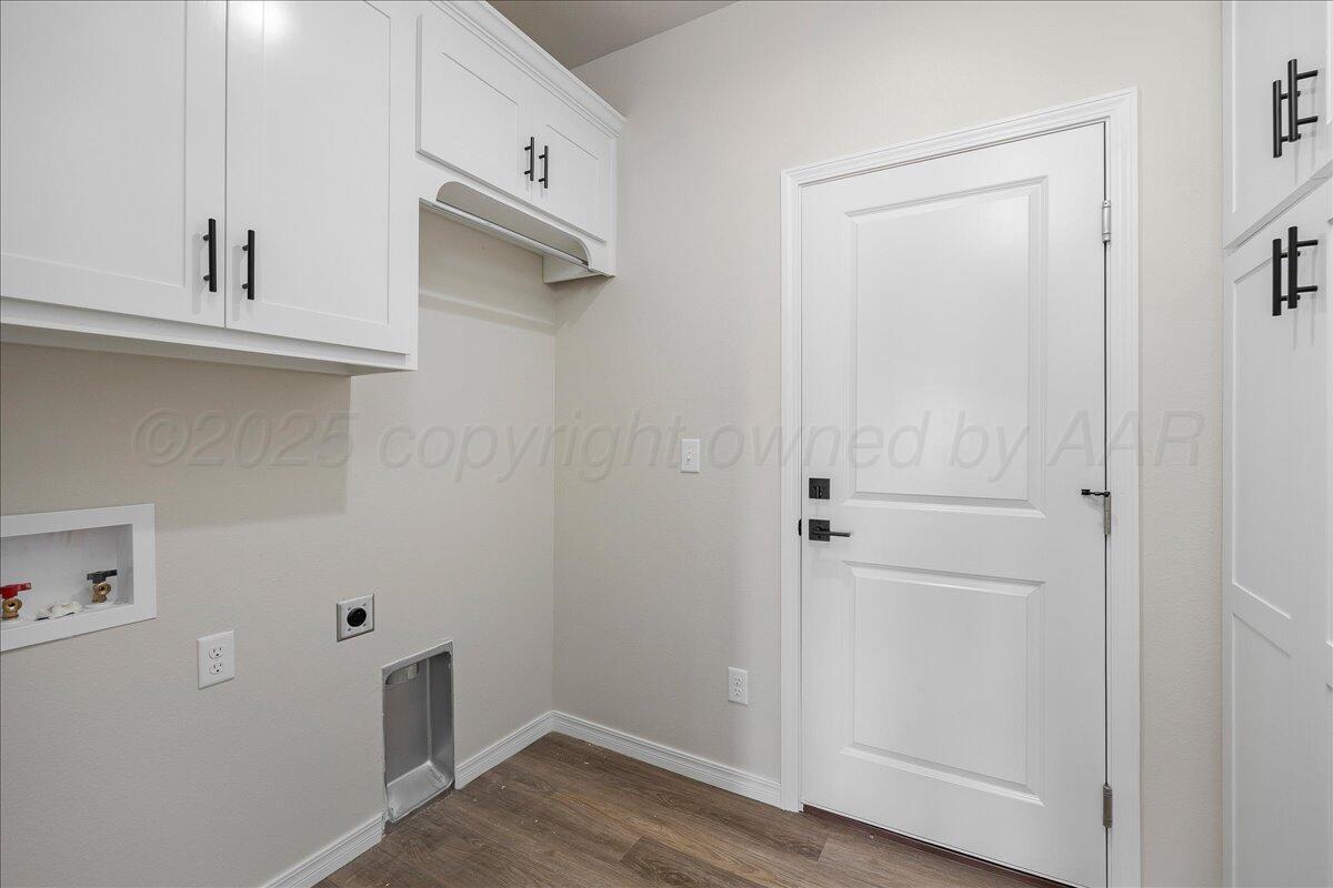 4404 Beacon Road Amarillo, TX 79118 - Photo 18 of 20 20-Utility Room
