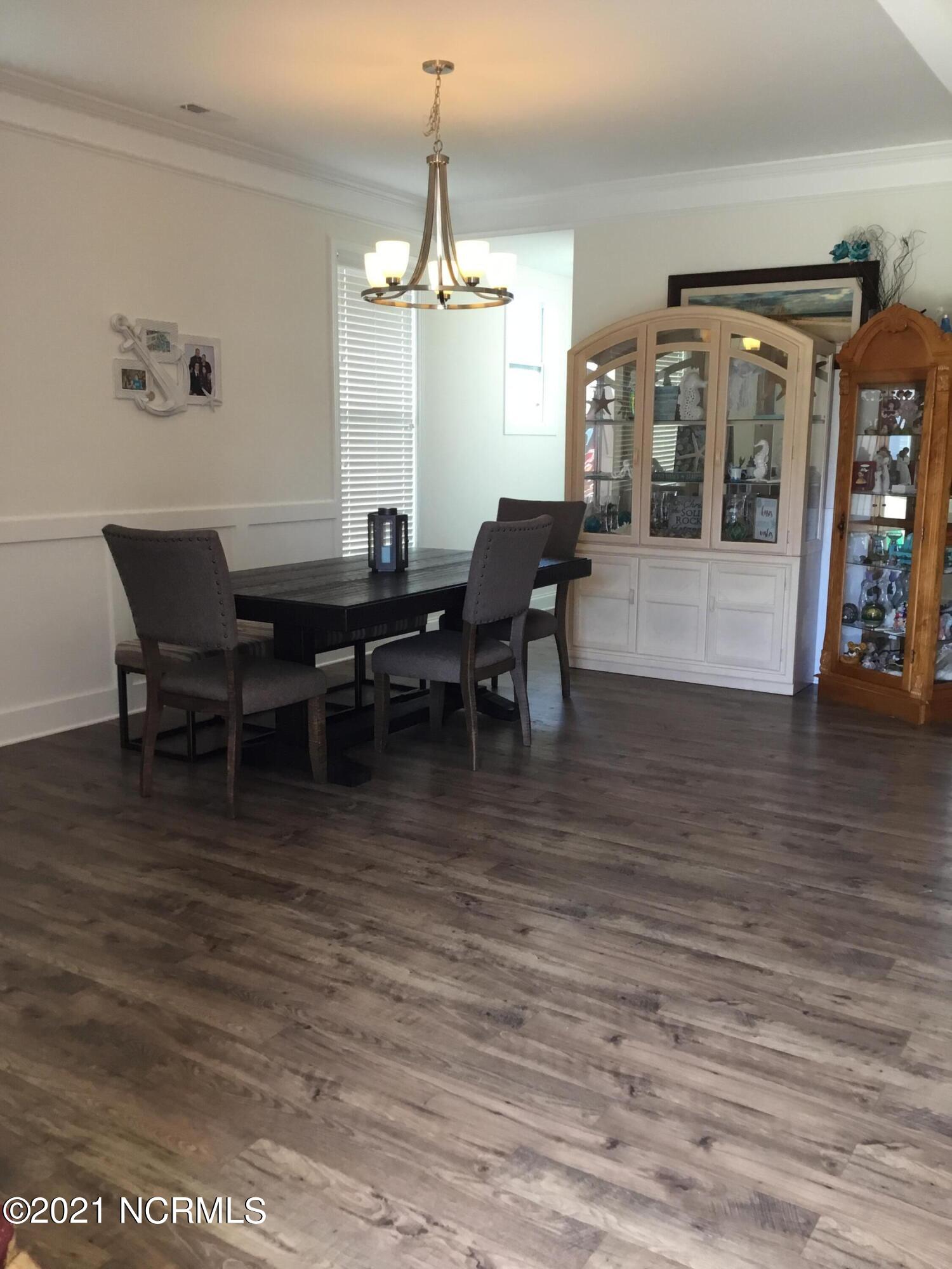 308 Tralee Road Wilmington, NC 28412 - Photo 11 of 24 F6A2A4FB-22DA-49F9-AB3A-9ECB99DC2408
