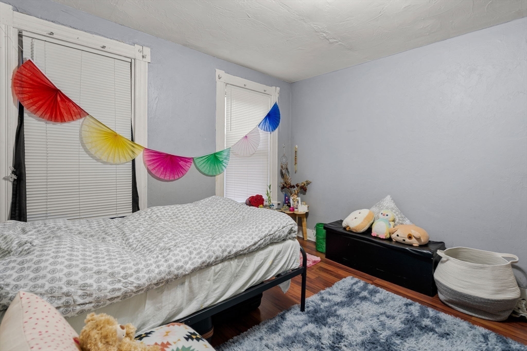 1 Cheney Street Worcester, MA 01610 - Photo 7 of 29