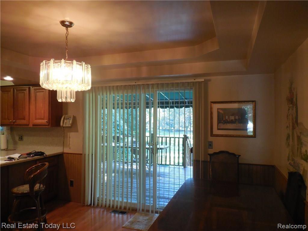 19733 Midway Road Southfield, MI 48075 - Photo 13 of 23 DSCN0803.JPG