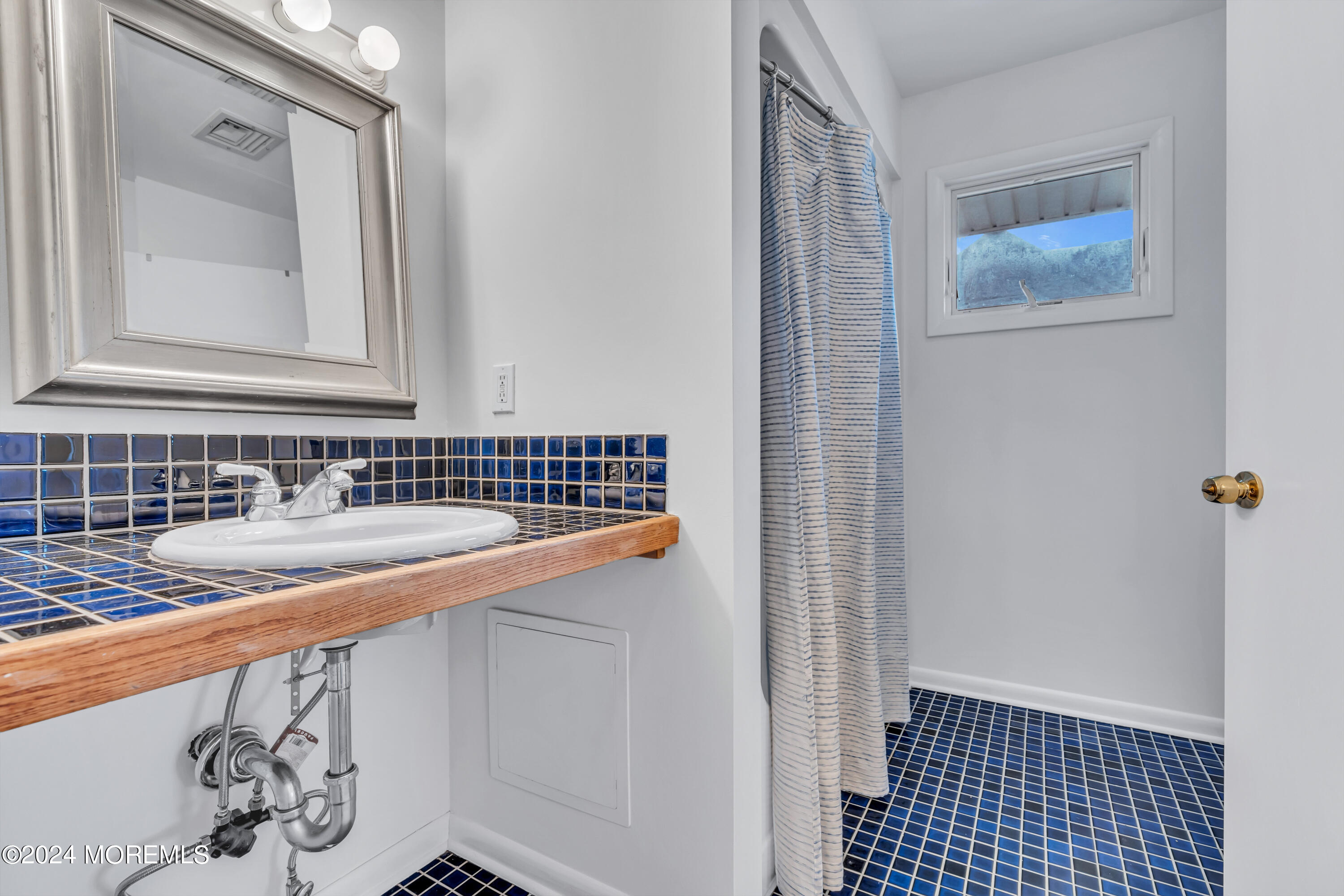 366 River Place Manasquan, NJ 08736 - Photo 21 of 35 020_dsc09361