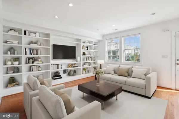 $675,000 | 624 19th Street Northeast, Washington, DC 20002