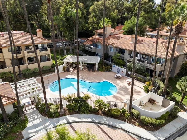 $2,800 | 23930 Arroyo Park Drive, Valencia, CA 91355