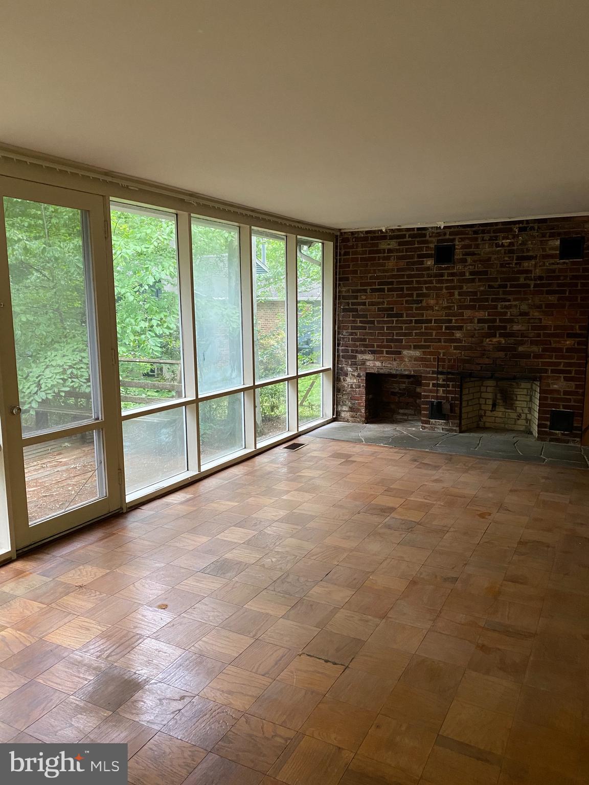7203 Beechwood Road Alexandria, VA 22307 - Photo 29 of 32 Gallery Image 29