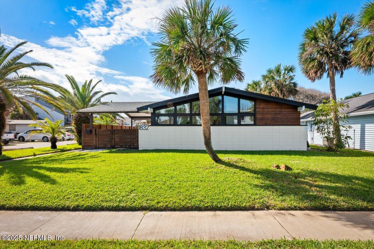 1832 First Street Neptune Beach, FL 32266 - Photo 5 of 41 03-JAXREP_1832_First_St_Neptune_Beach_FL