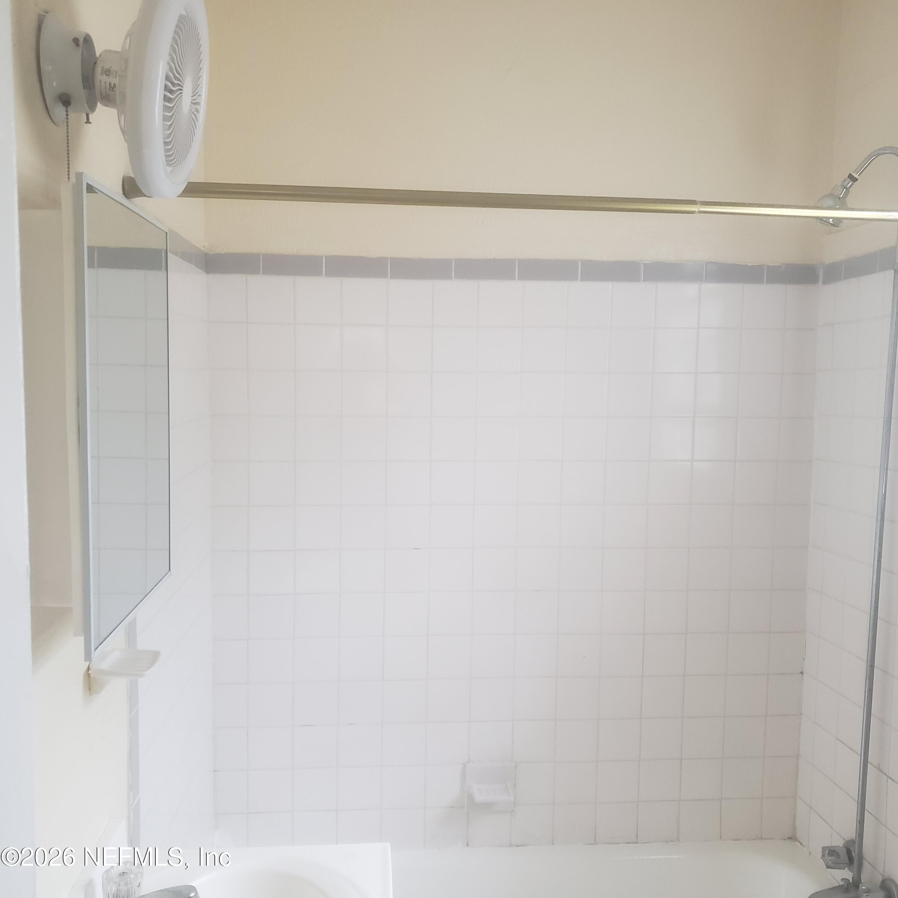 2575 Haldumar Terrace Jacksonville, FL 32204 - Photo 12 of 17 20260407_163546