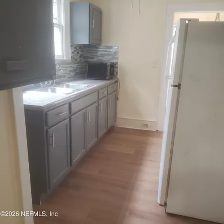 $1,050 | 2575 Haldumar Terrace, Jacksonville, FL 32204