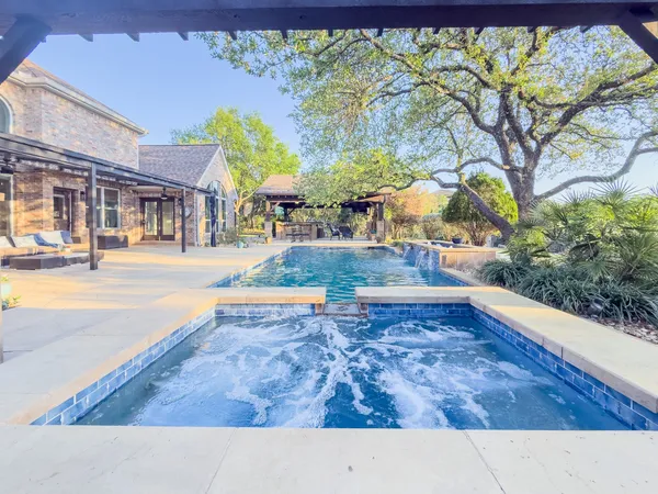 $2,950,000 | 2906 Padina Drive, Austin, TX 78733