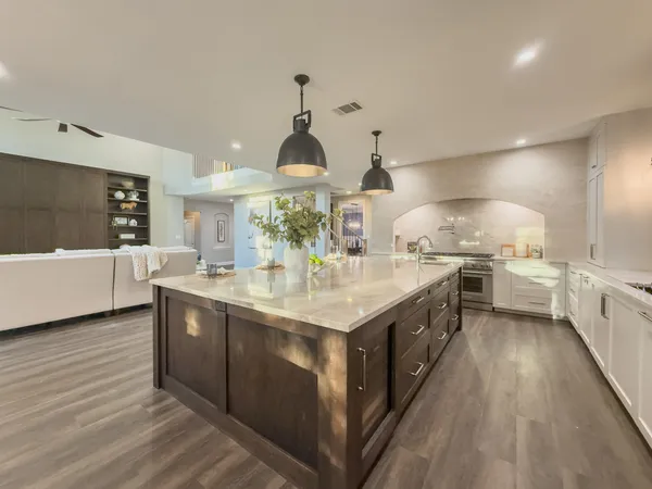 $2,950,000 | 2906 Padina Drive, Austin, TX 78733