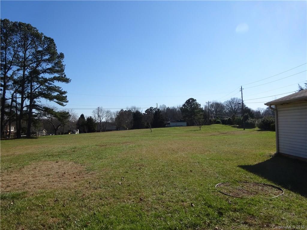 13300 Idlewild Road Matthews, NC 28105 - Photo 5 of 22 Gallery Image 5