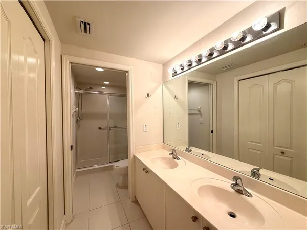 $2,200 | 7819 Regal Heron Circle, Unit 8101, Naples, FL 34104