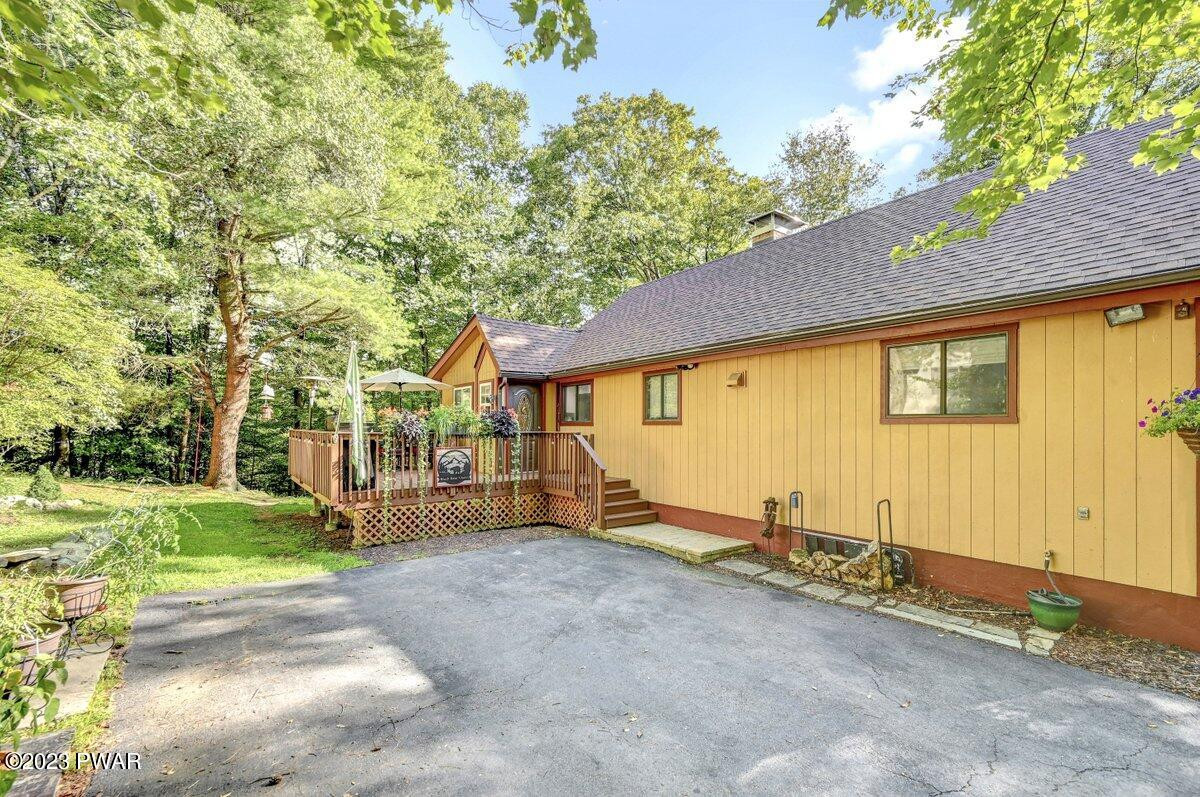 16 High Point Drive Lake Ariel, PA 18436 - Photo 5 of 78
