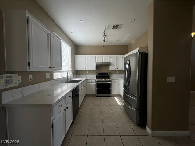$2,350 | 1000 Venetian Hills Lane, Las Vegas, NV 89144