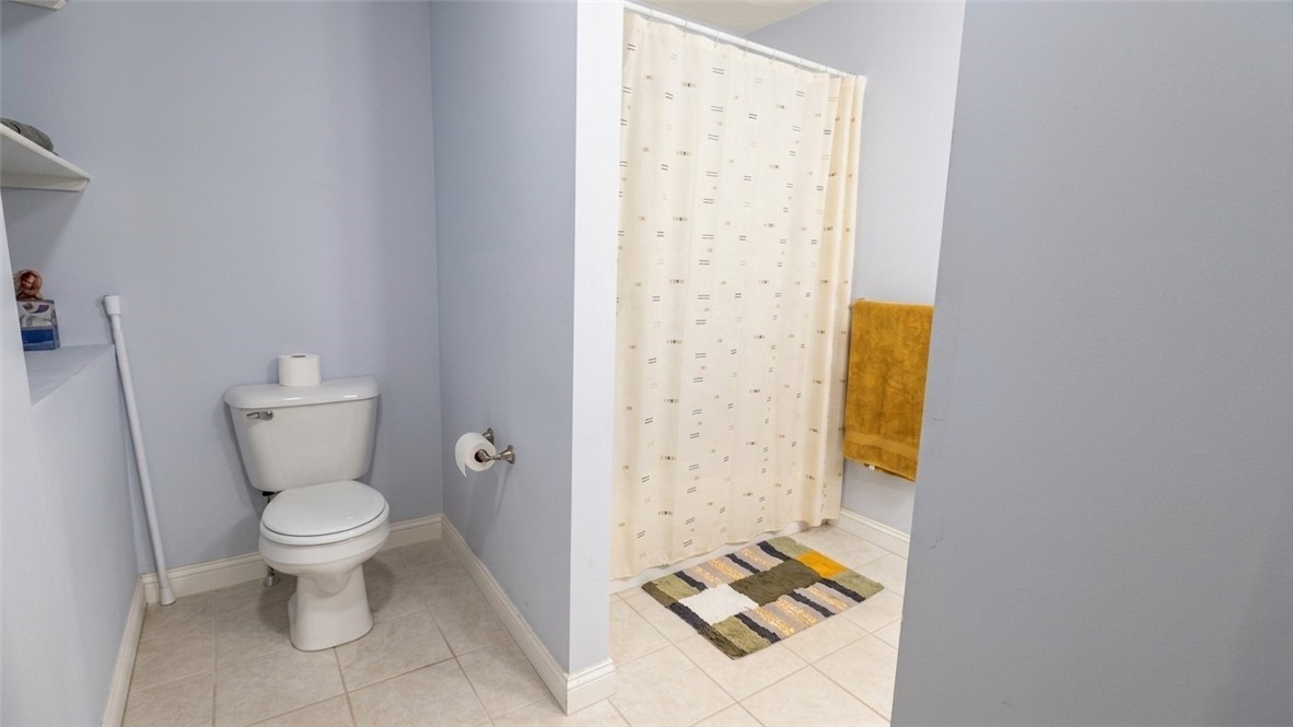 301 West Shore Road, Unit 19 Warwick, RI 02889 - Photo 19 of 41