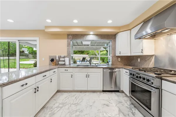 $7,500 | 5316 Ambridge Drive, Calabasas, CA 91301