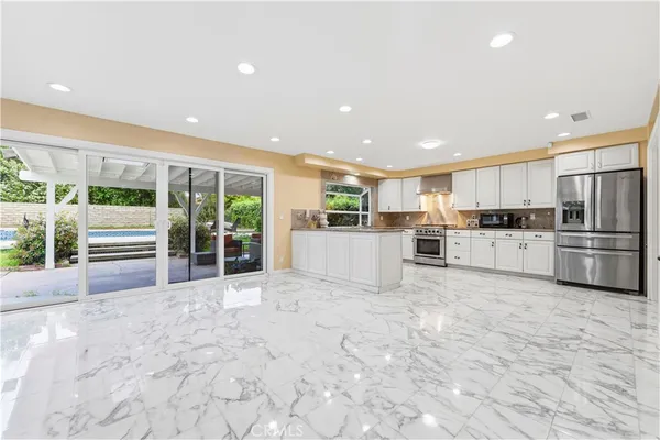 $7,500 | 5316 Ambridge Drive, Calabasas, CA 91301