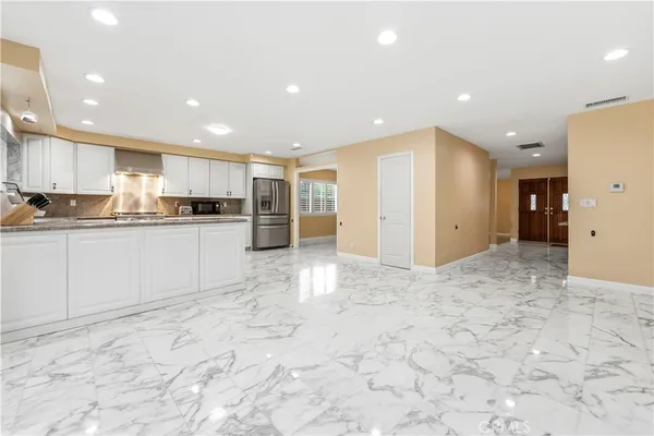 $7,500 | 5316 Ambridge Drive, Calabasas, CA 91301