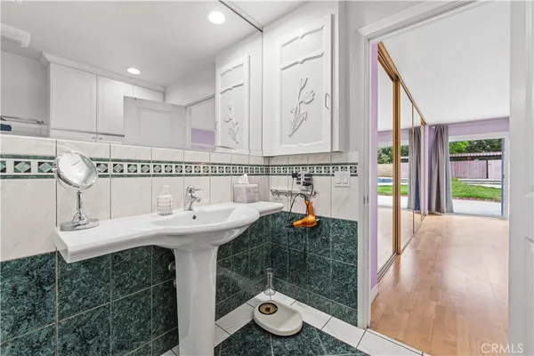 $7,500 | 5316 Ambridge Drive, Calabasas, CA 91301