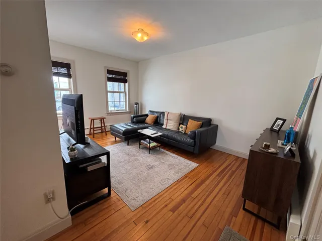 $3,000 | 11 West Bridge Street, Unit REAR, Saugerties, NY 12477