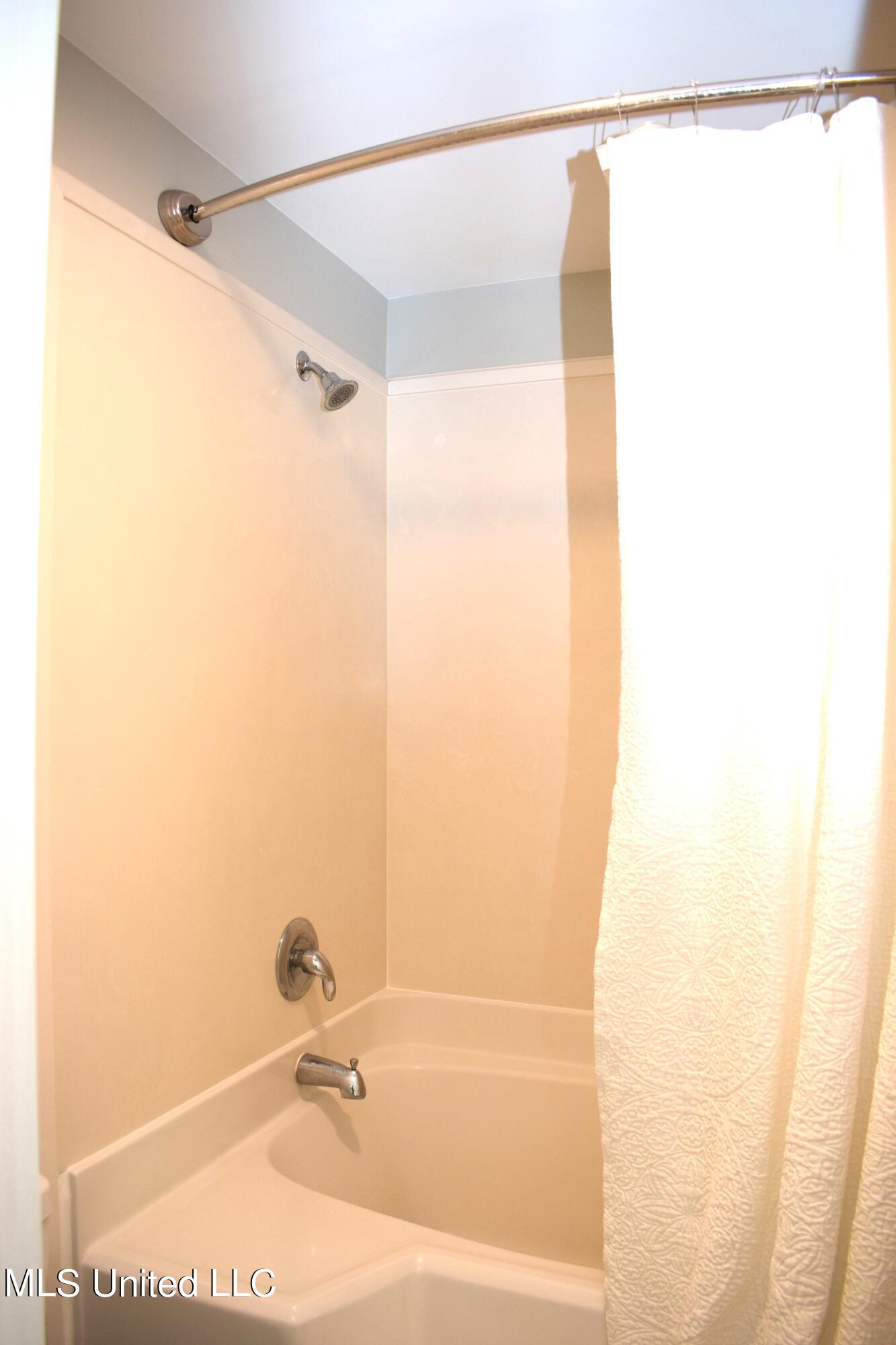1214 Sally Parker Road Lucedale, MS 39452 - Photo 19 of 30 Master Bath