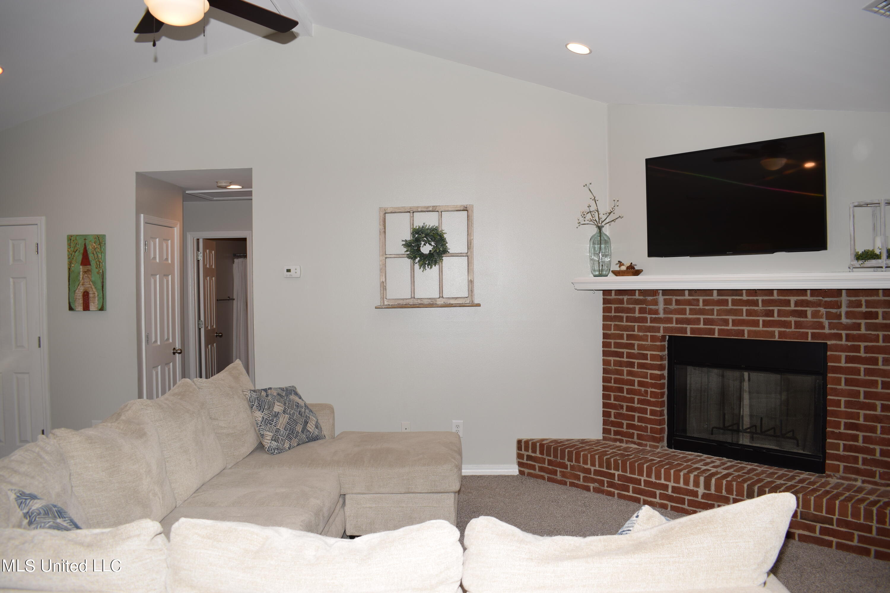 1214 Sally Parker Road Lucedale, MS 39452 - Photo 8 of 30 Living