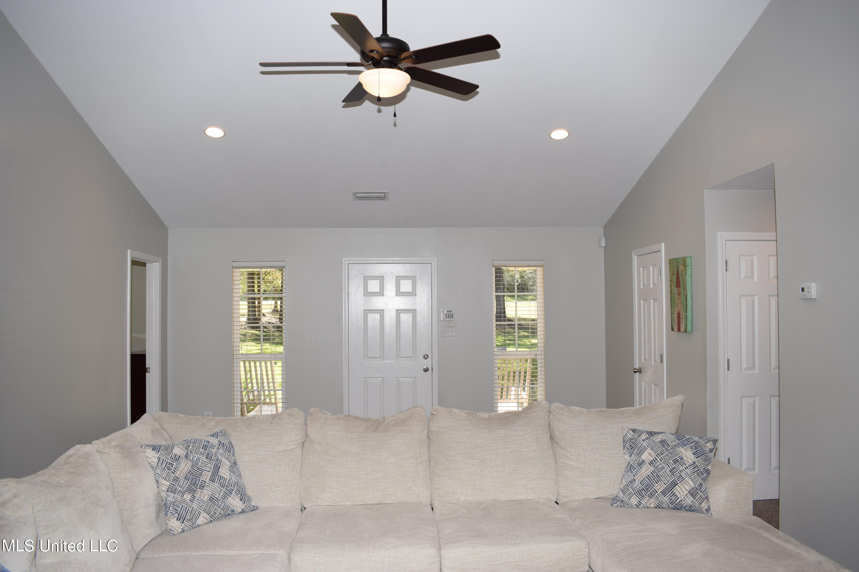1214 Sally Parker Road Lucedale, MS 39452 - Photo 9 of 30 Living