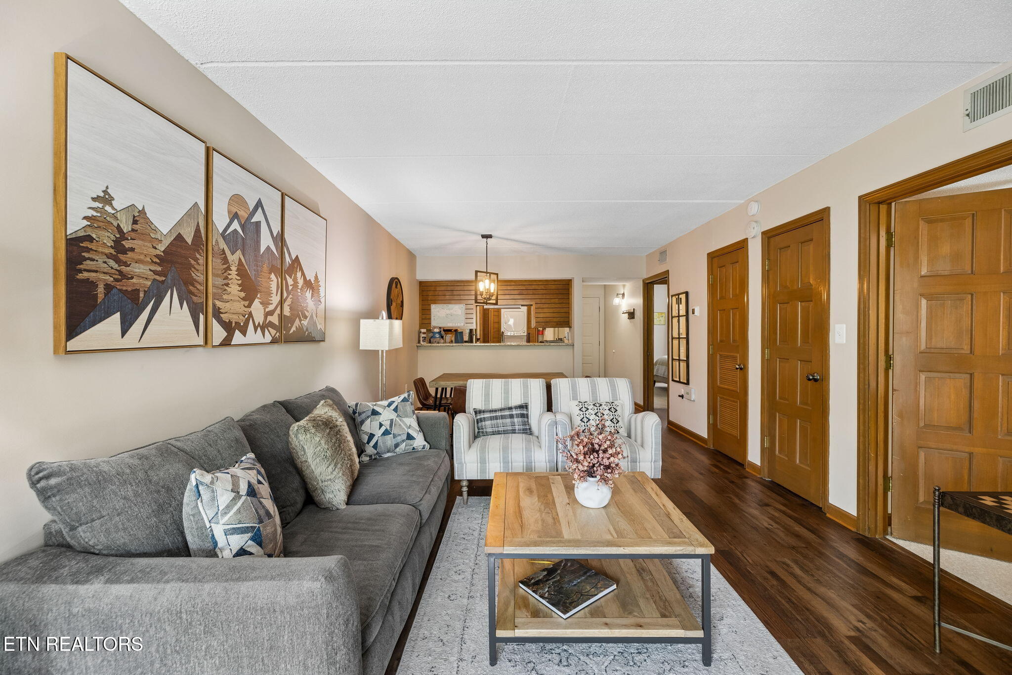 1155 Upper Alpine Way, Unit 211 Gatlinburg, TN 37738 - Photo 15 of 36 16-1155 Upper Alpine Way 211 - 016