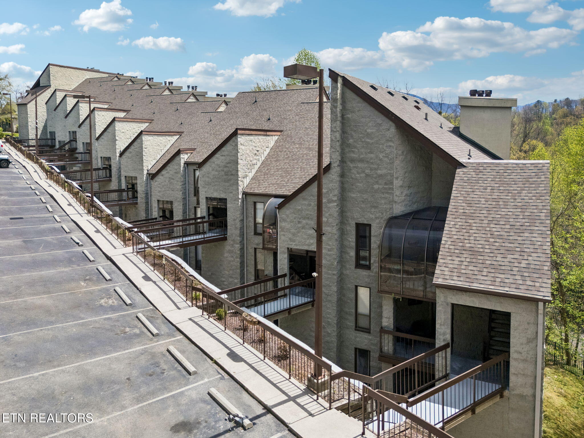 1155 Upper Alpine Way, Unit 211 Gatlinburg, TN 37738 - Photo 24 of 36 28-1155 Upper Alpine Way 211 - 028