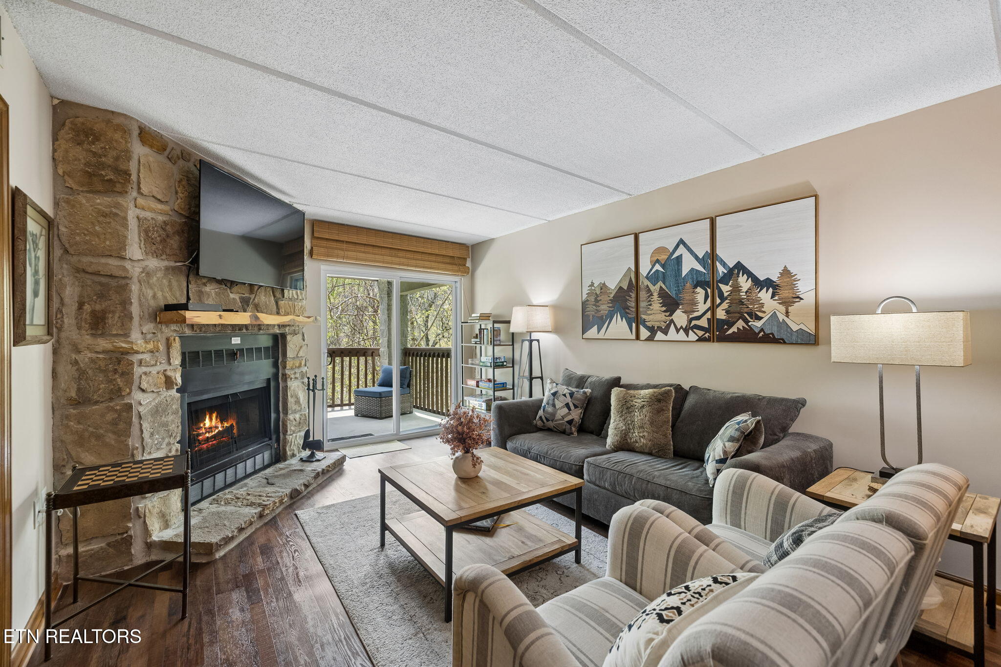 1155 Upper Alpine Way, Unit 211 Gatlinburg, TN 37738 - Photo 10 of 36 12-1155 Upper Alpine Way 211 - 012