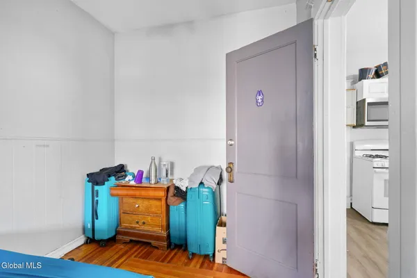 $279,900 | 693 State Street, Albany, NY 12203