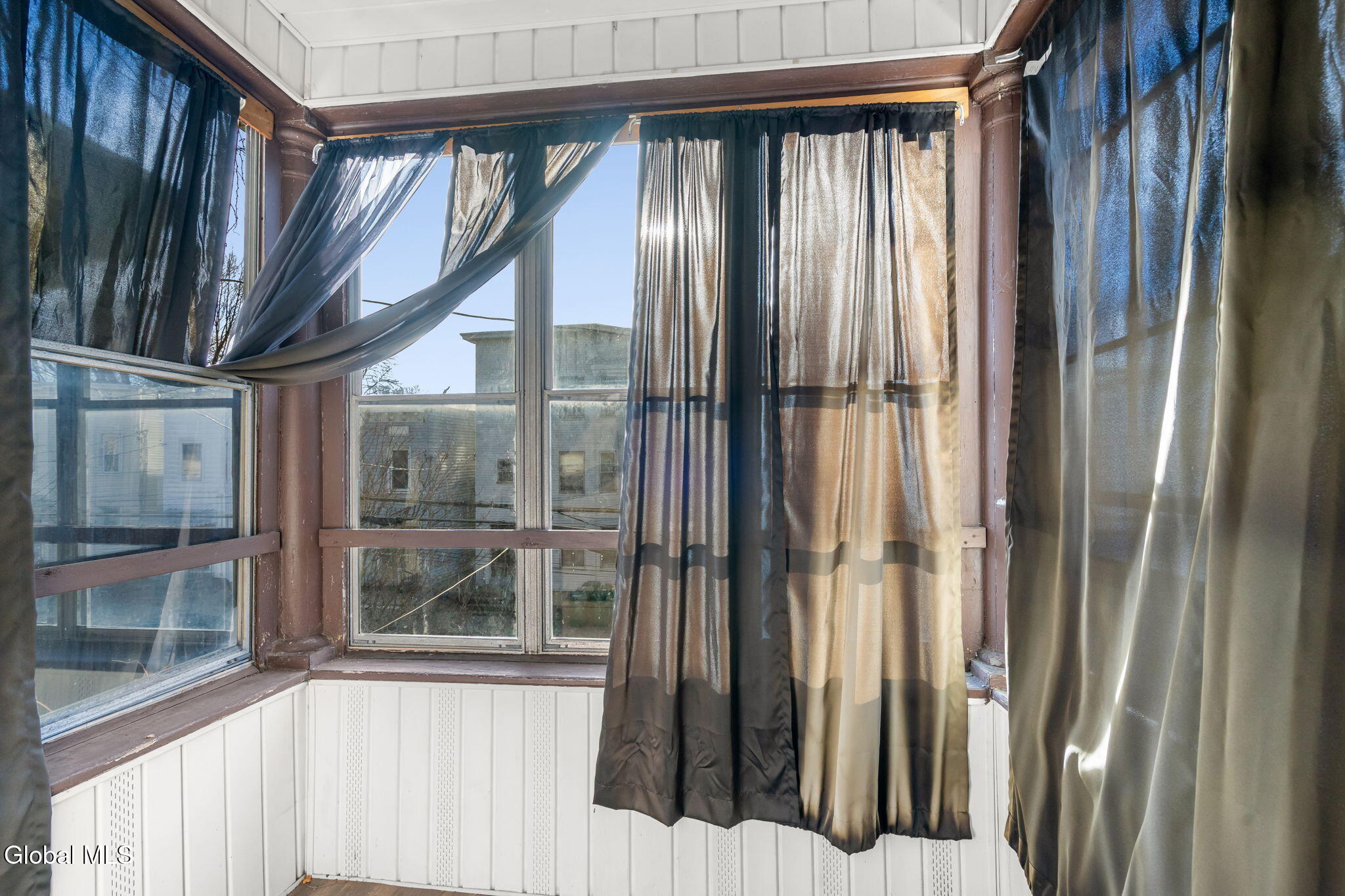 693 State Street Albany, NY 12203 - Photo 19 of 39 17-web-or-mls-693-state-st