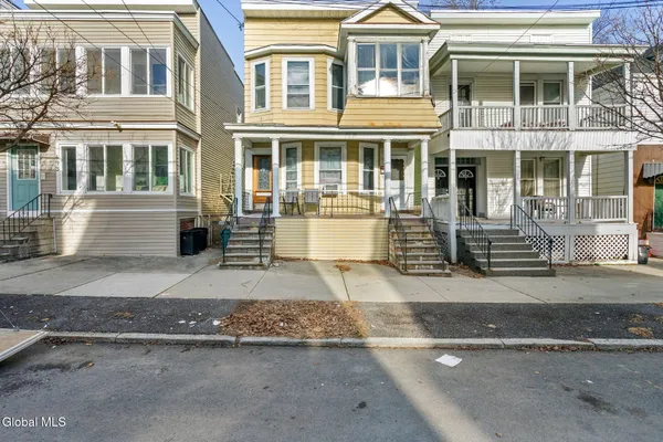 $279,900 | 693 State Street, Albany, NY 12203