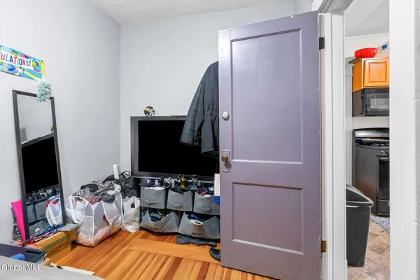 $279,900 | 693 State Street, Albany, NY 12203