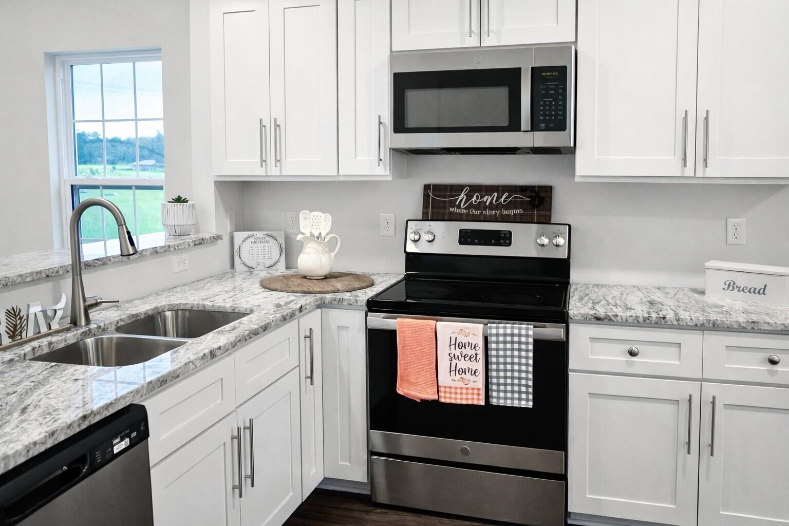 3292 North Highway 52 St. Stephen, SC 29479 - Photo 10 of 30 Kitchen1