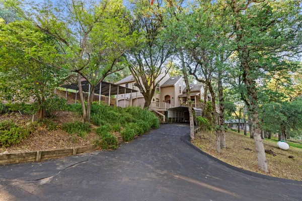 $569,000 | 8972 Maynard Road, Palo Cedro, CA 96073