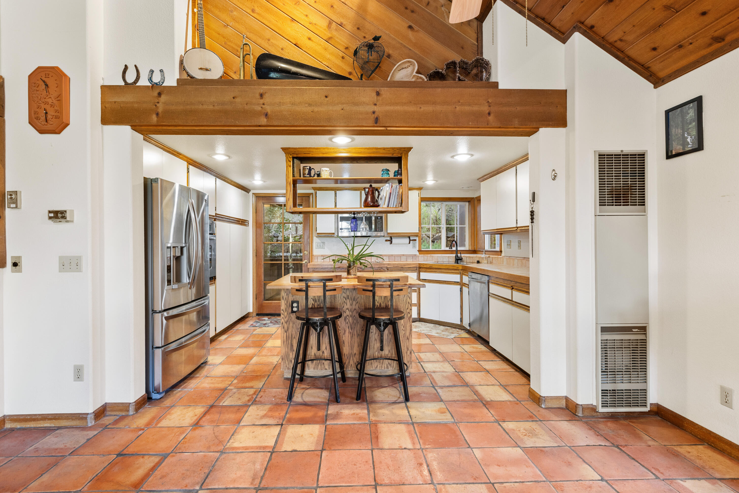 8972 Maynard Road Palo Cedro, CA 96073 - Photo 13 of 54 Kitchen