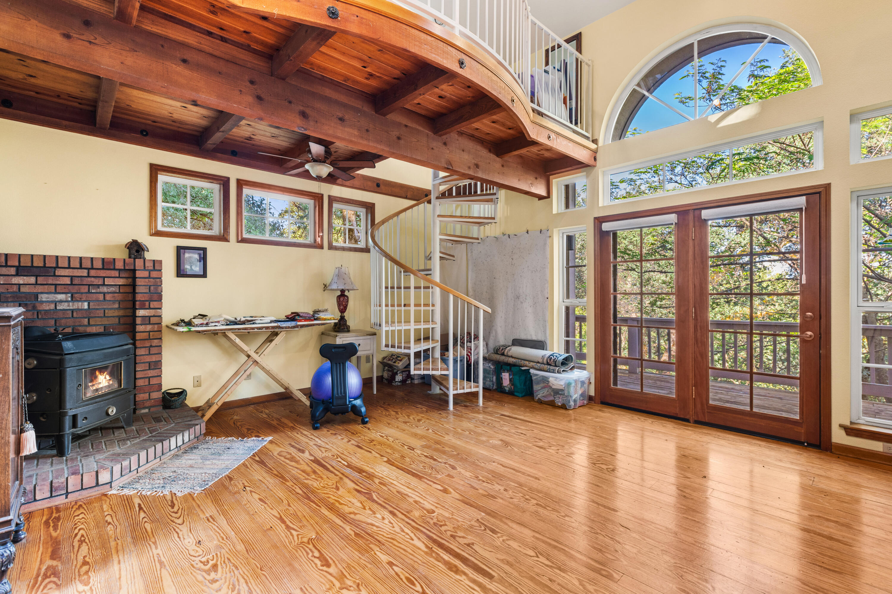 8972 Maynard Road Palo Cedro, CA 96073 - Photo 21 of 54 Bonus Room