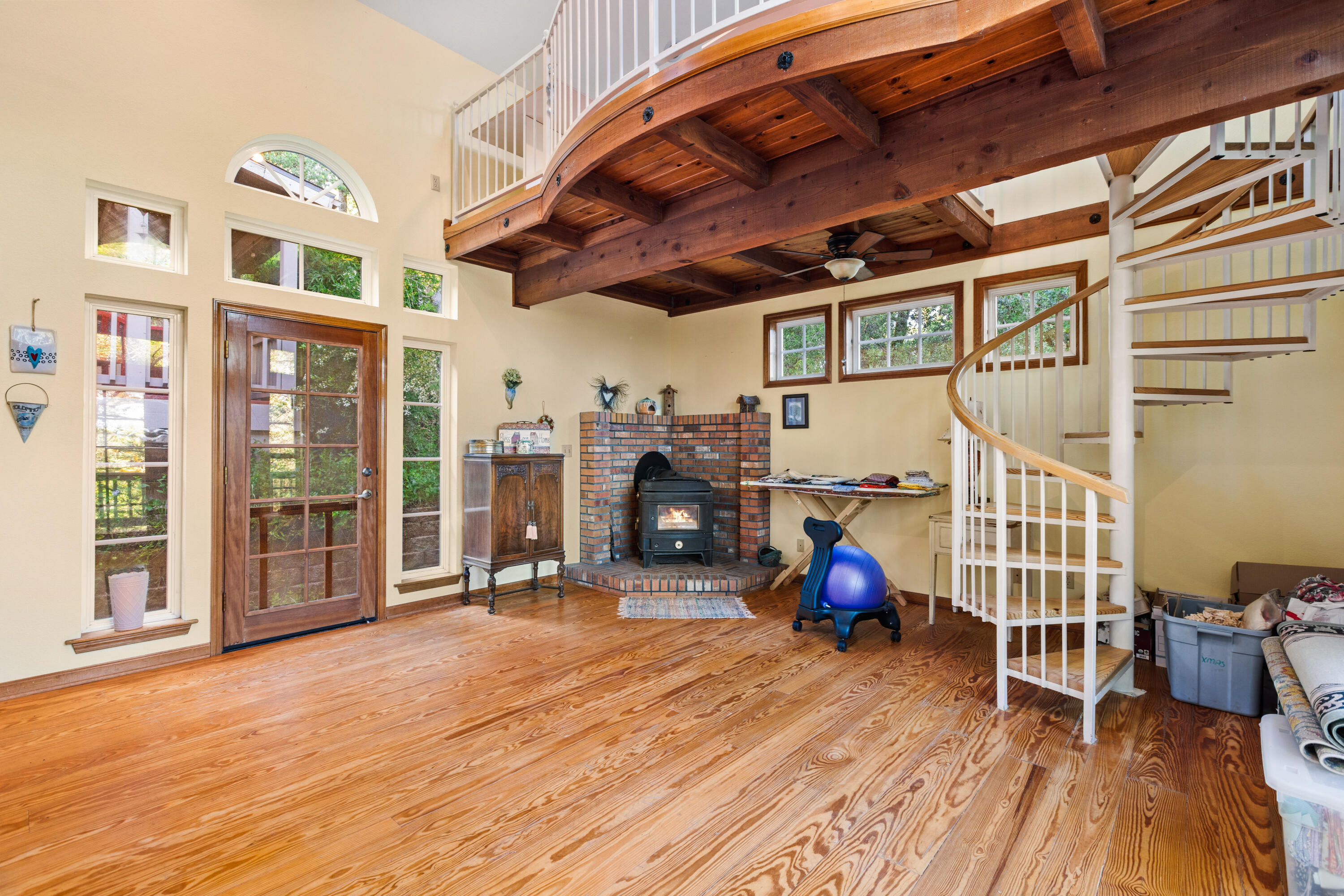 8972 Maynard Road Palo Cedro, CA 96073 - Photo 22 of 54 Bonus Room