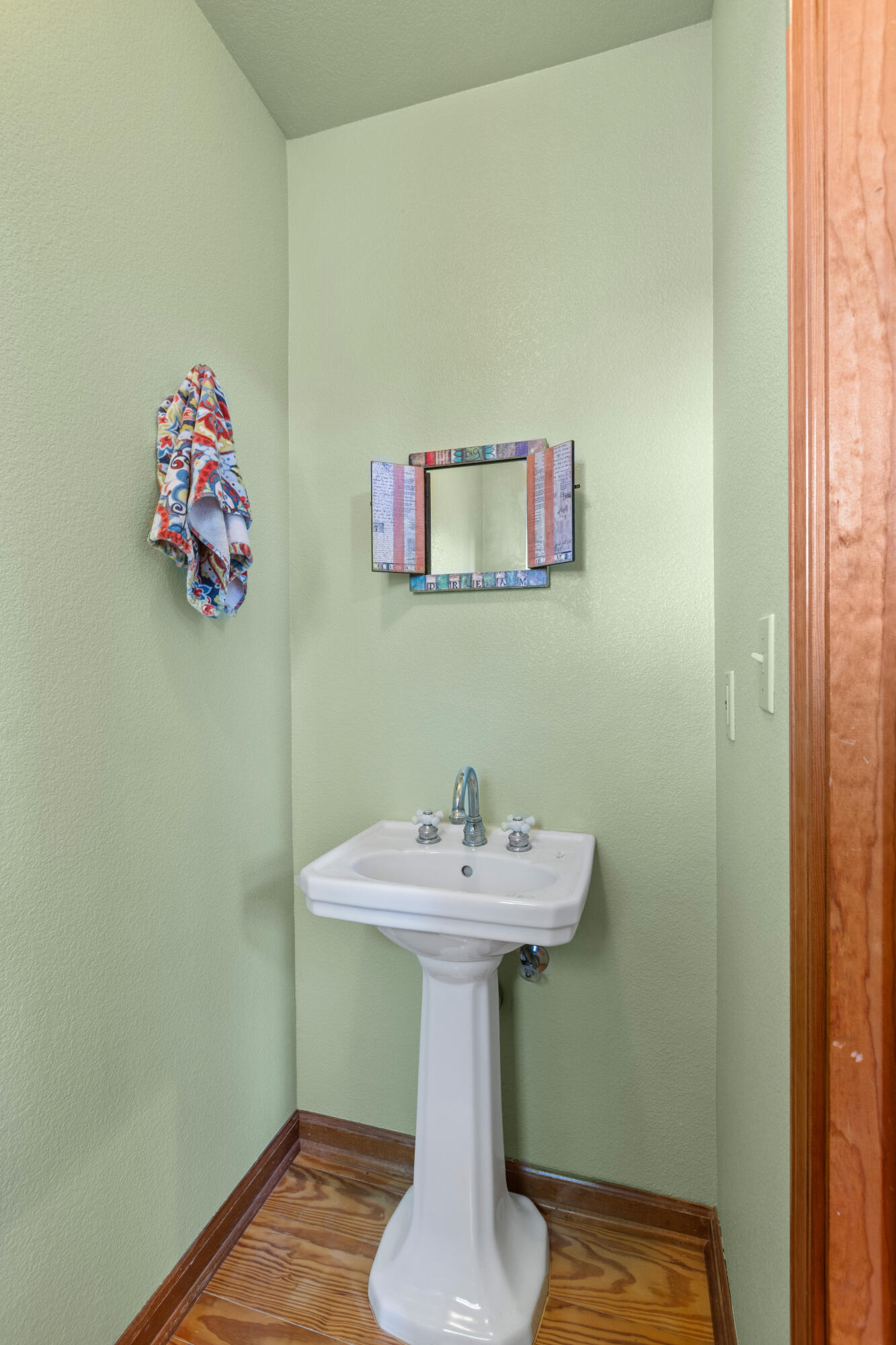 8972 Maynard Road Palo Cedro, CA 96073 - Photo 25 of 54 Half Bath Off Bonus Room