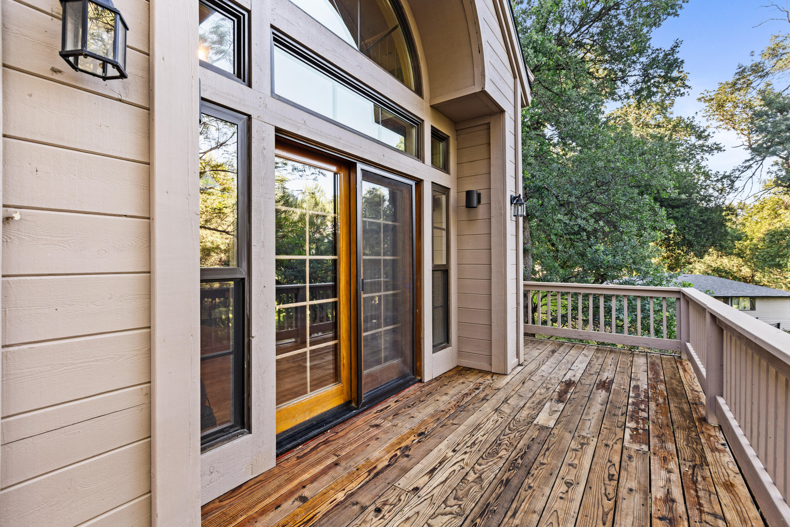 8972 Maynard Road Palo Cedro, CA 96073 - Photo 26 of 54 Deck Off Bonus Room