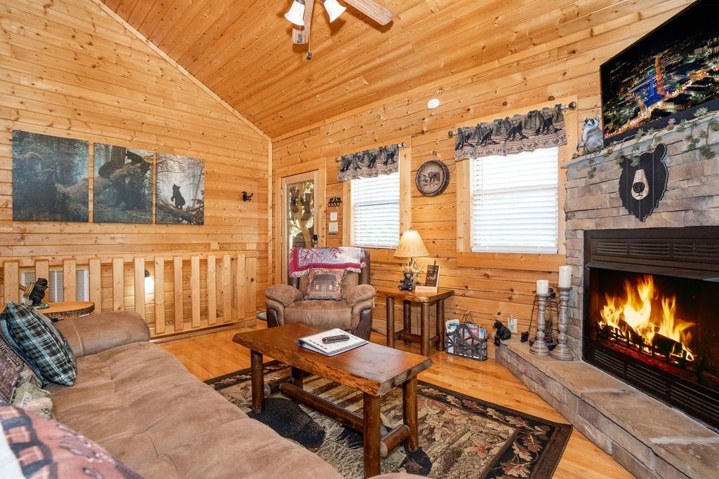 3329 Red Wolfe Road Sevierville, TN 37862 - Photo 4 of 39 Gallery Image 4